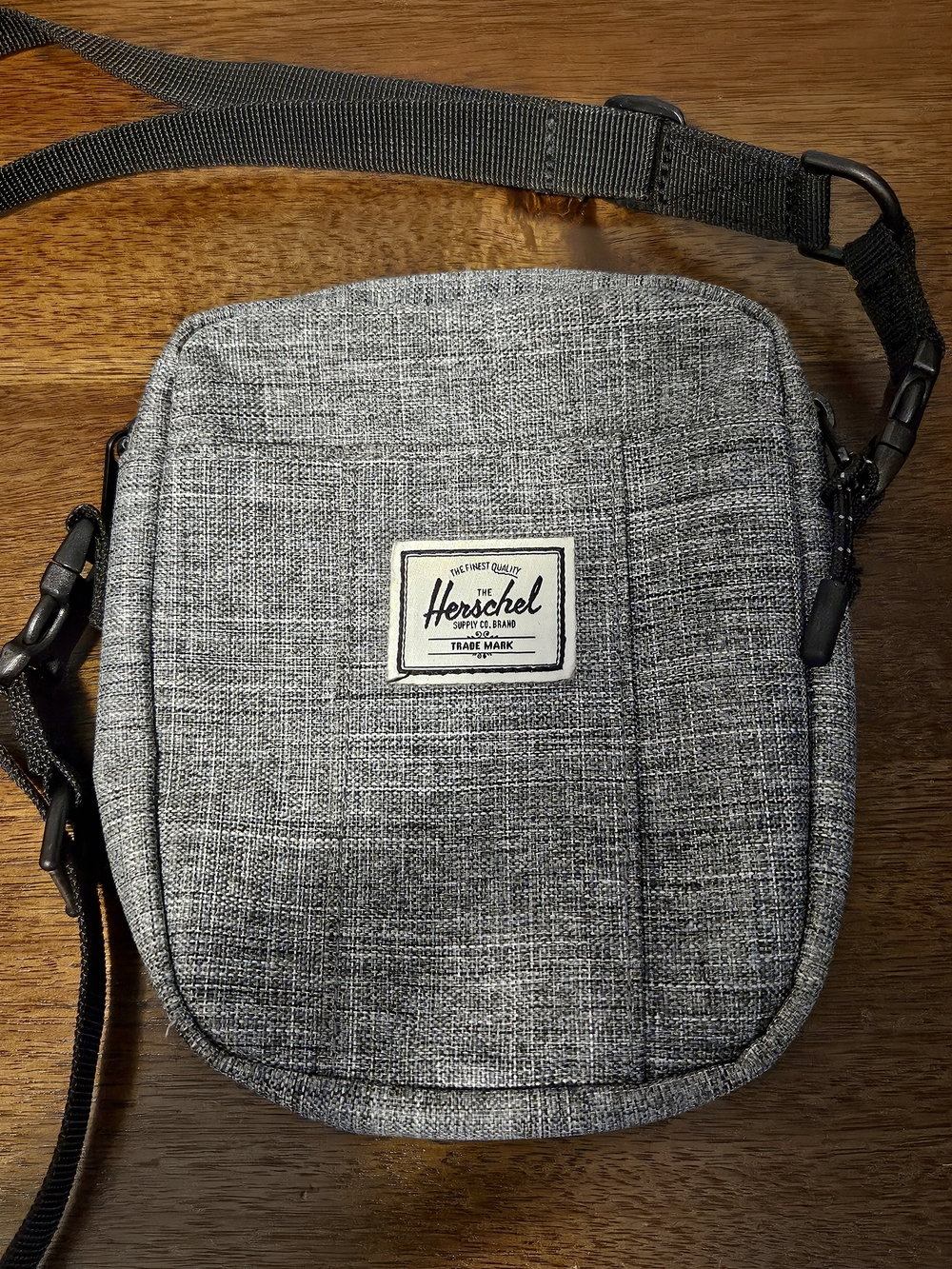 Herschel Supply Company Gray Textured Crossbody Messenger Bag
